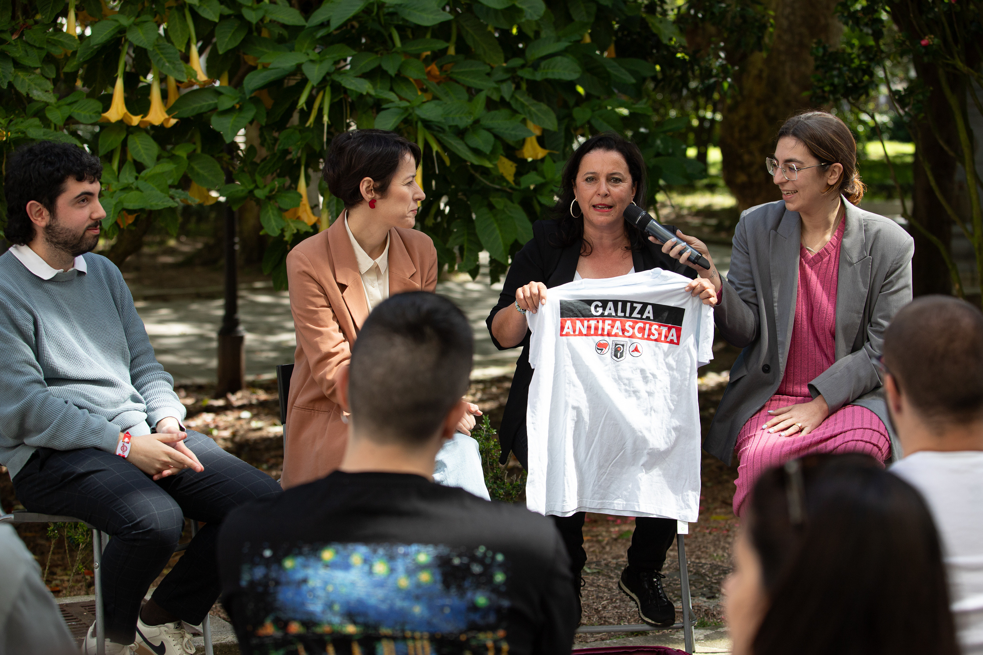 Pontón pide el voto masivo de los jóvenes rebeldes para lograr escaño