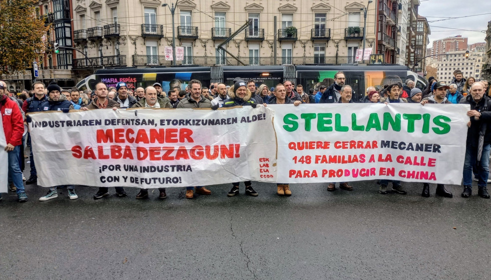 Manifestación en Bilabo de los trabajadores de la filial de Stellantis Mecaner en una imagen de EP Euskadi del 8 de febrero