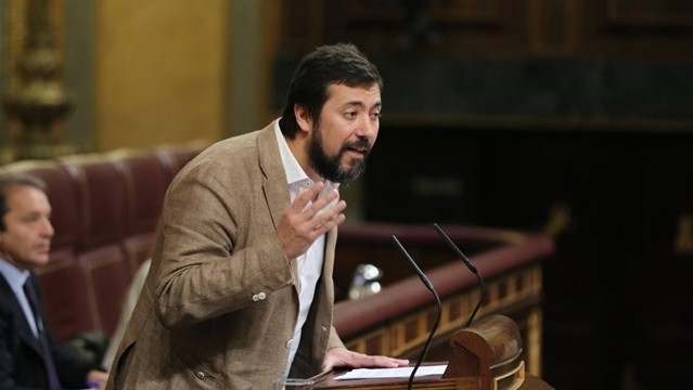 ​En Marea rechaza que se aplace la moción de censura contra Rajoy