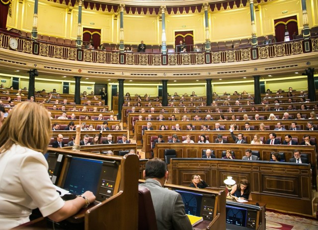 Los Presupuestos de Rajoy superan el examen del Congreso