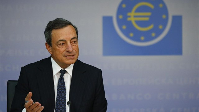 Draghi, nadar y guardar la ropa