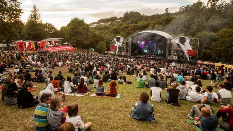 Avalancha de gallegos en el festival portugués de Paredes de Coura