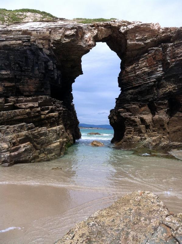 Las Catedrales, de Ribadeo, en Lugo un año más en el pódium de las mejores playas