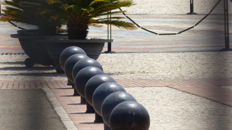 Lugo estudia la instalación de bolardos en 