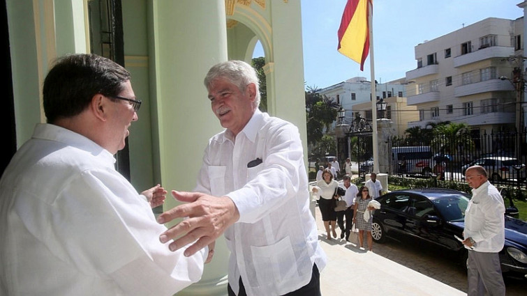 España y Cuba cuidan las relaciones bilaterales y los Reyes visitarán la isla