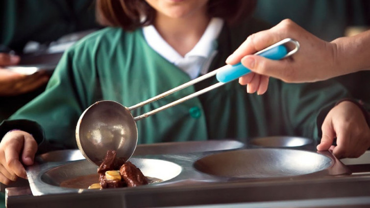 Una plaga de ratas mantiene cerrado el comedor del colegio de A Cañiza