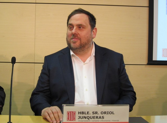 Junqueras deja solo a su equipo de economía