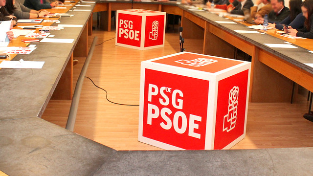 Los tres candidatos a liderar el PSdeG se muestran optimistas en el arranque oficial de la campaña