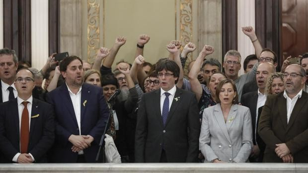 El Parlament ha culminado el golpe de Estado en Catalunya