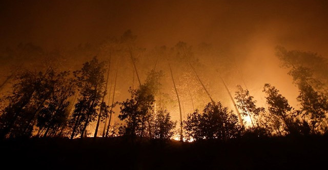 Existe riesgo de contaminación en el agua de las zonas quemadas de Galicia