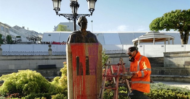 El busto de Fraga robado en Vilalba sale a la venta en Wallapop