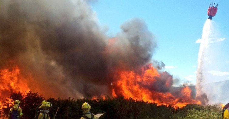 La Diputación de Ourense quiere cobrar por la extinción a afectados por la ola de incendios