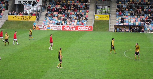 El temporal forzó a suspender el fútbol de la tarde del domingo en Galicia