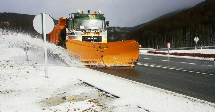 ​La alerta por nieve continúa activa en las zonas de montaña de Lugo y Ourense