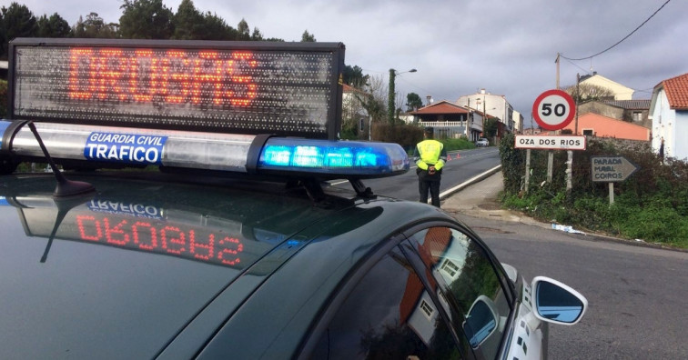 ​Una tarde de multas e informes para mejorar el estado de la carretera