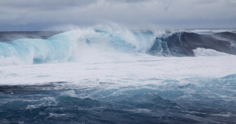 Los pesqueros gallegos permanecen amarrados en puerto por culpa del temporal