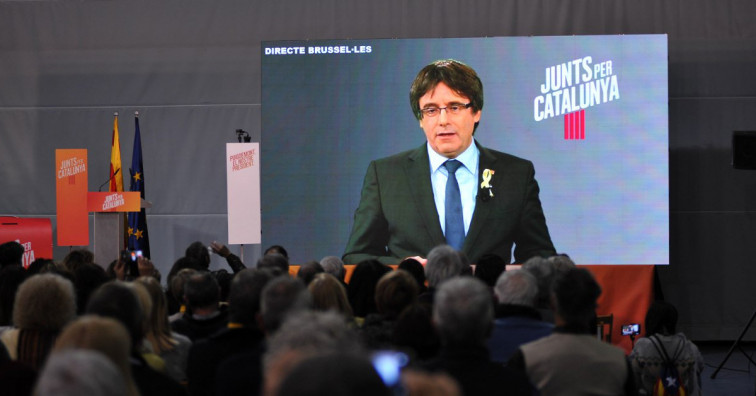 ​El partido de Puigdemont solicita cambiar la ley para investirle a distancia