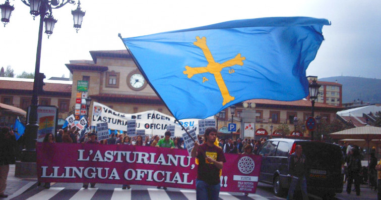 ​En Asturias ponen de ejemplo el gallego para la recuperación del idioma