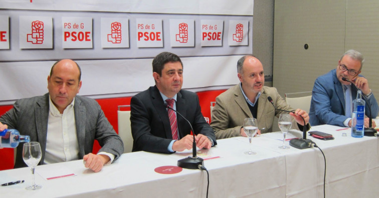 ​El PSOE le reprocha a Montoro que haga 