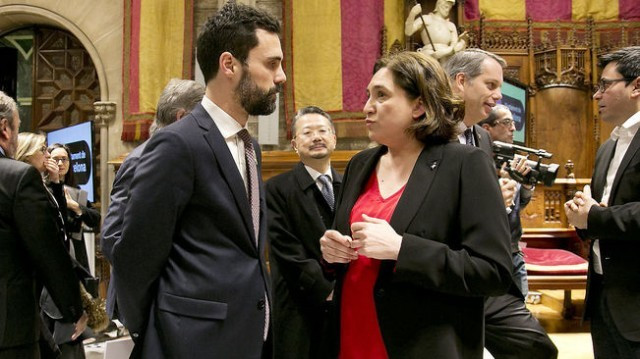 La alcaldesa de Barcelona y el president del Parlament, un par de irresponsables