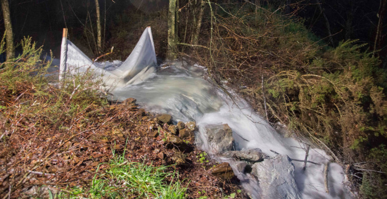 Se produce un nuevo desbordamiento en una de las balsas de la mina de Touro