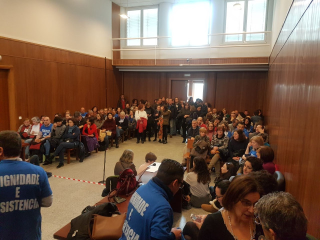 Imagen de la asamblea de trabajadores de Pontevedra