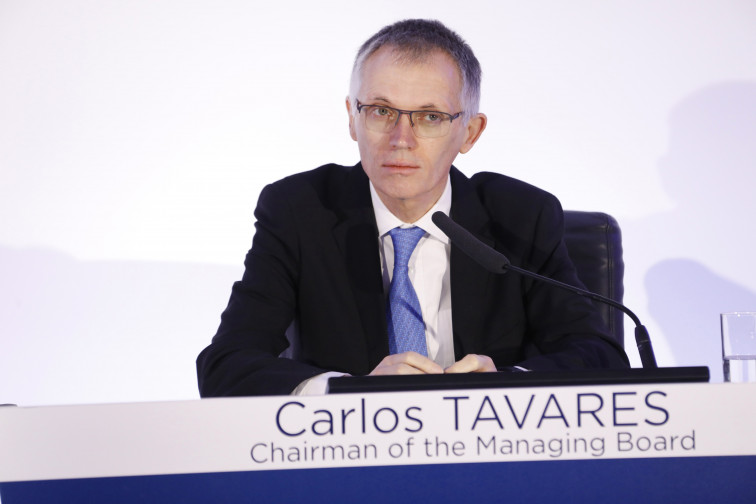 Tavares (CEO Stellantis) advierte que cerrará fábricas ante el avance de los coches chinos