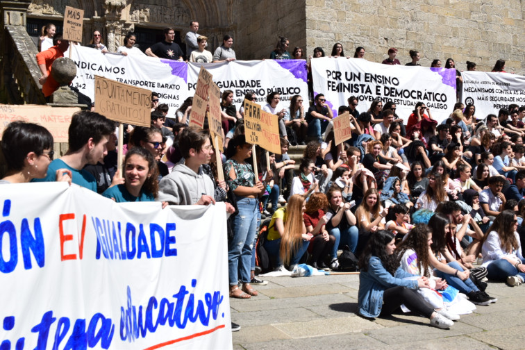 Huelga en las aulas por una enseñanza 