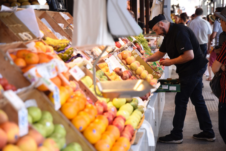 La inflación se mantiene en 2,3% a pesar de que los precios hayan bajado ocho décimas