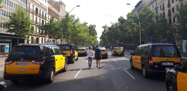 Las calles no eran de Fraga, ni ahora deben ser de los taxistas