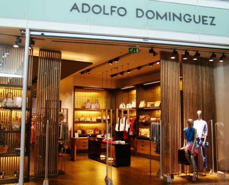 Adolfo Domínguez estrena su primera tienda en Dubai, uno de los once nuevos locales fuera de España