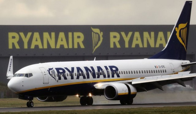 Las huelgas, desconvocadas, logran que Ryanair acepte negociar su primer convenio