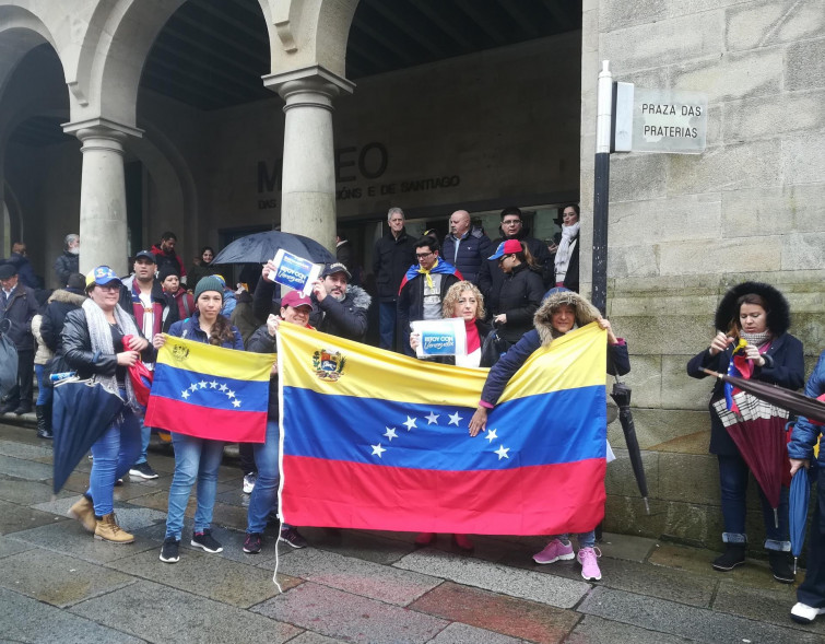 (Vídeo) Venezolanos salen a la calle en Galicia en apoyo del 