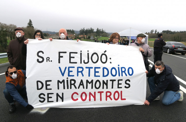 Vecinos llevan hasta Feijóo la protesta contra el vertedero de Miramontes