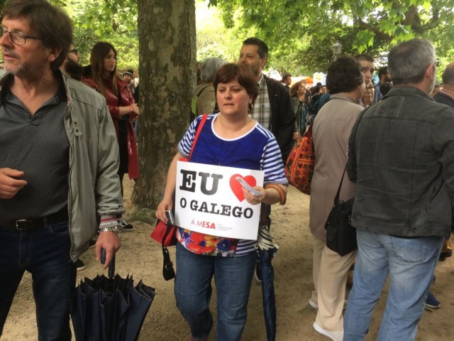 Convocada manifestación en defensa del gallego en la administración