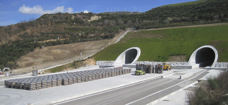 Galicia se queda sin tren directo con la Meseta durante dos semanas por las obras del AVE