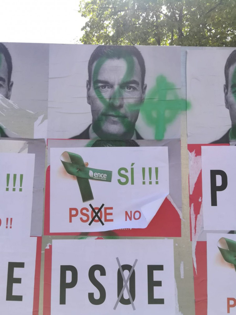 Sindicato de trabajadores de ENCE advierte al PSOE con una querella al hilo de las pintadas