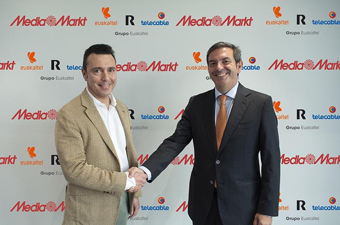 R se venderá en toda España de la mano de Mediamarkt