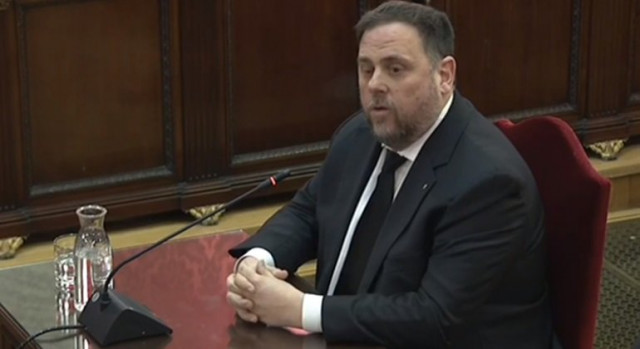 Junqueras admite errores y pide negociación durante el alegato final del juicio