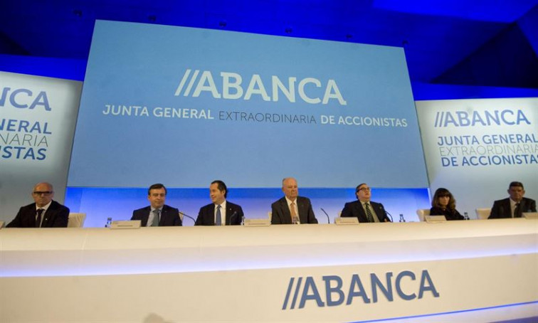 Abanca opta por destinar los 1.157 millones de beneficios de 2014 a fondos propios, sin repartir dividendos