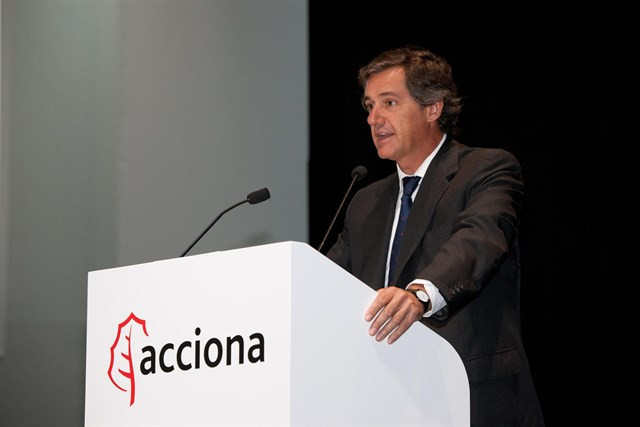 Acciona: Coge el dinero y corre