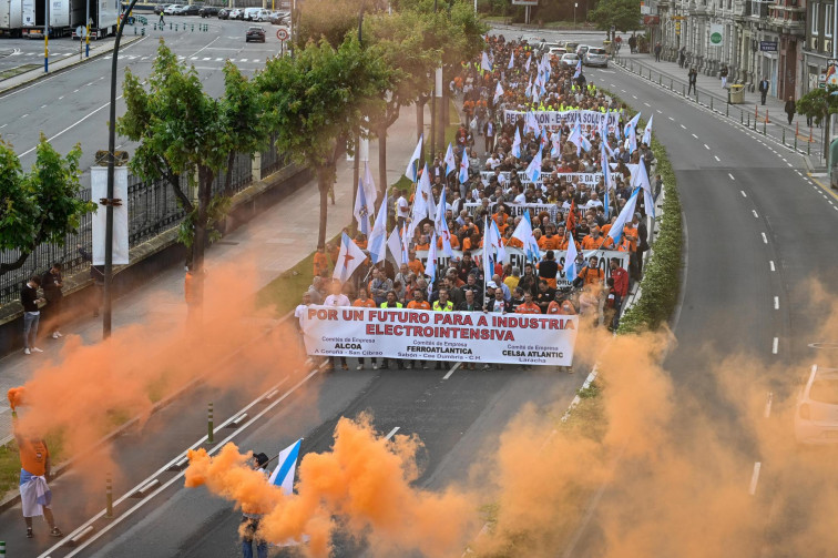 Alu Ibérica alerta que 320 empleos están en peligro en las antiguas Alcoa A Coruña y Alcoa Avilés