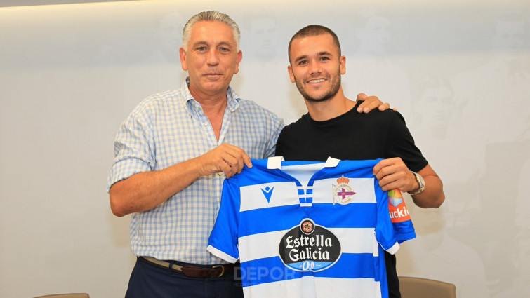 ​Aketxe aterriza en Riazor para dirigir el fútbol de Anquela