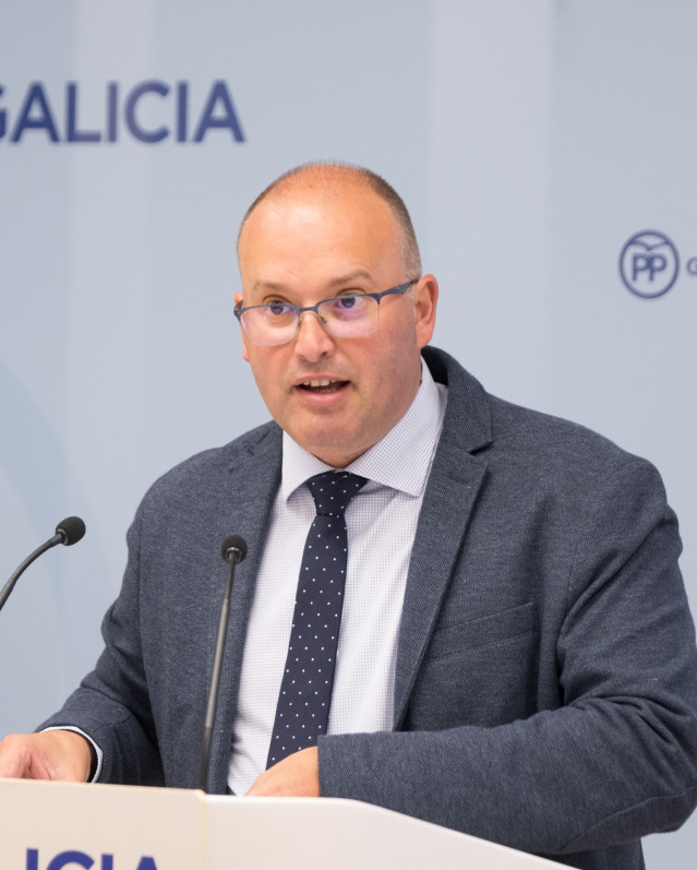 Miguel Tellado en rueda de prensa