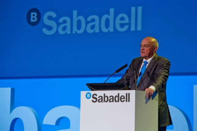 Sabadell Gallego interesado en una fusión con Bankia