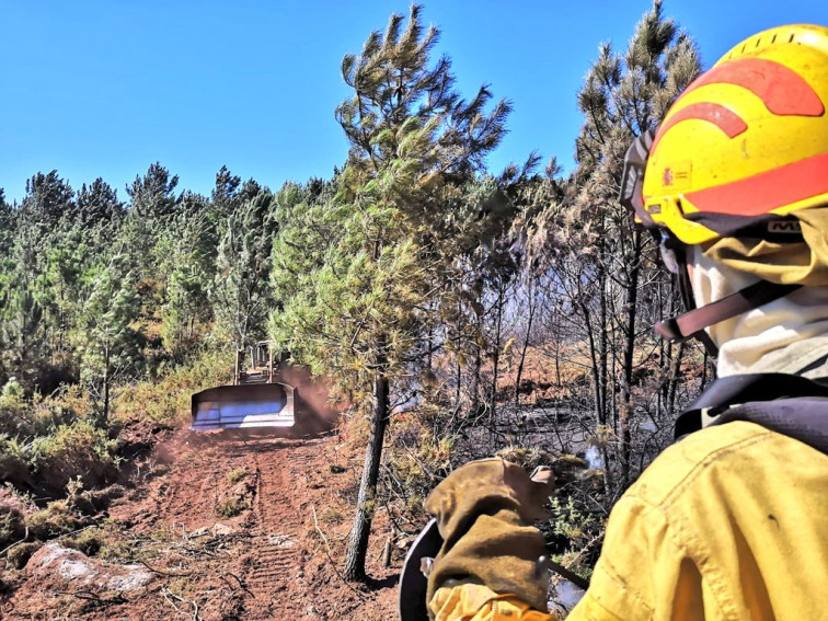 La ola de incendios parece dar una tregua tras quemar más de 1.000 hectáreas en tres días