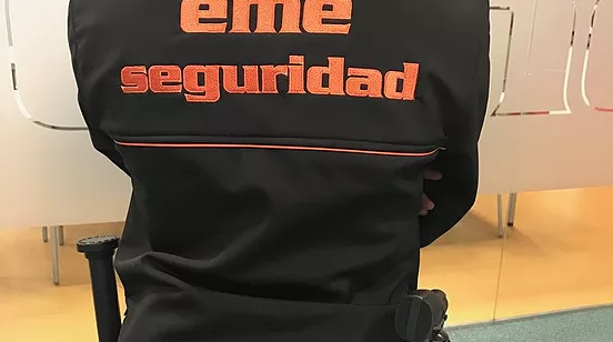 Vigilantes de seguridad exigen la rescisión de las tres contratas del SERGAS con EME Seguridad