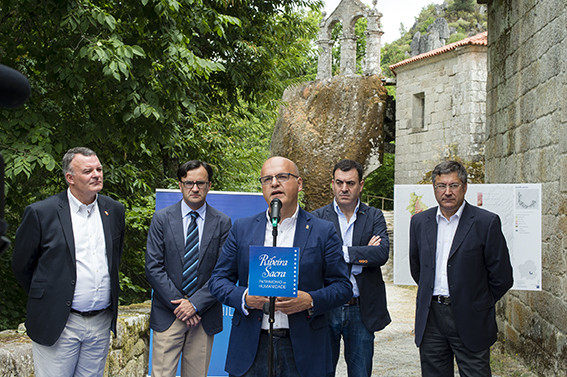 Ourense e Lugo entregan á Xunta os informes técnicos para a candidatura da Ribeira Sacra como Patrimonio Mundial