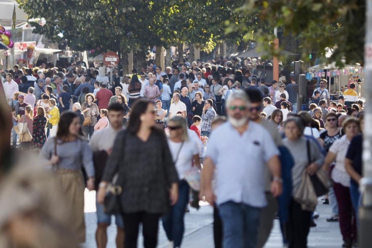 El buen tiempo llena las calles de Lugo en un San Froilán con 