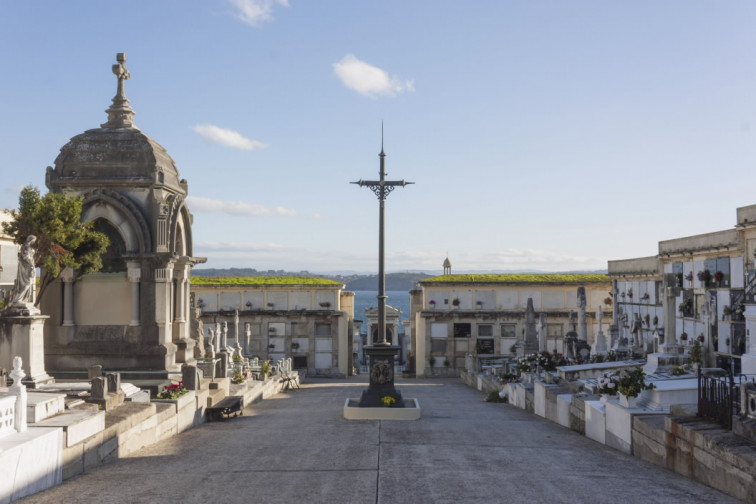 ​Un cementerio solo para ingleses, uno totalmente en gallego y otro sin muertos: algunos de los camposantos más curiosos de Galicia